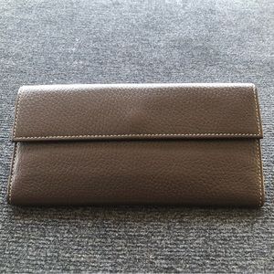 Tusk Brown Leather Trifold Wallet